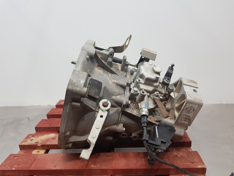 Recambio de caja cambios para fiat 500 sport referencia OEM IAM 46338611 71798291 