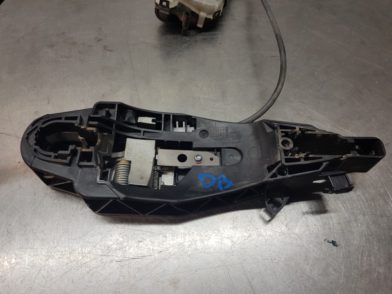 Recambio de cerradura puerta delantera derecha para opel crossland x selective referencia OEM IAM 3558109 16943702 