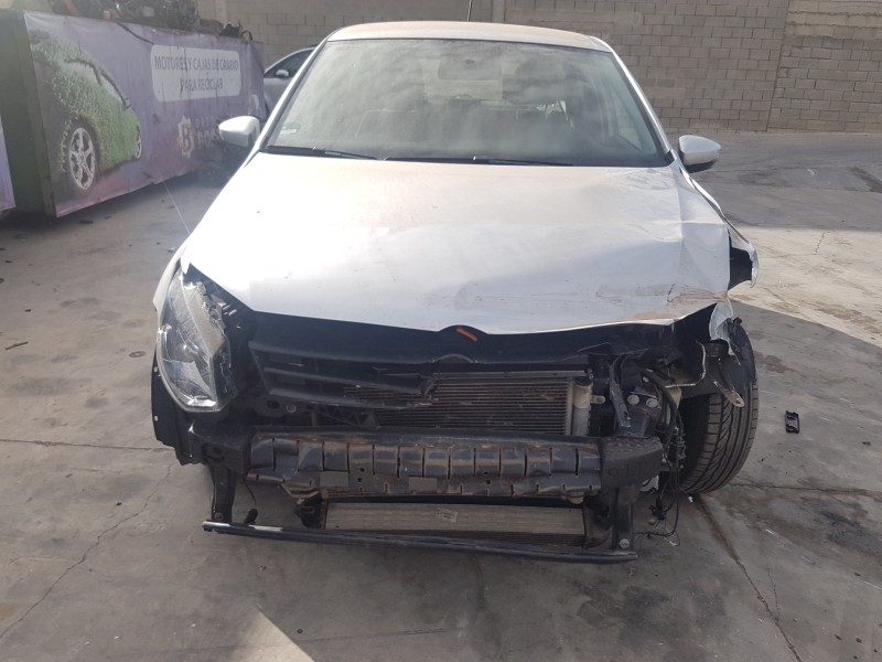 volkswagen polo (6r1) del año 2015