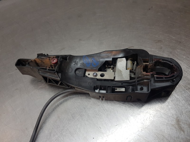 Recambio de cerradura puerta trasera derecha para opel crossland x selective referencia OEM IAM 3558104 16943707 