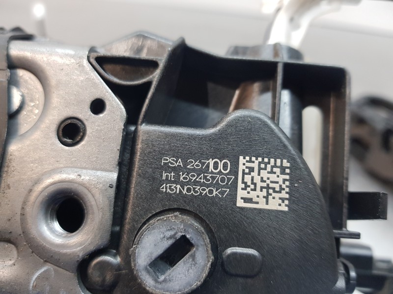 Recambio de cerradura puerta trasera derecha para opel crossland x selective referencia OEM IAM 3558104 16943707 