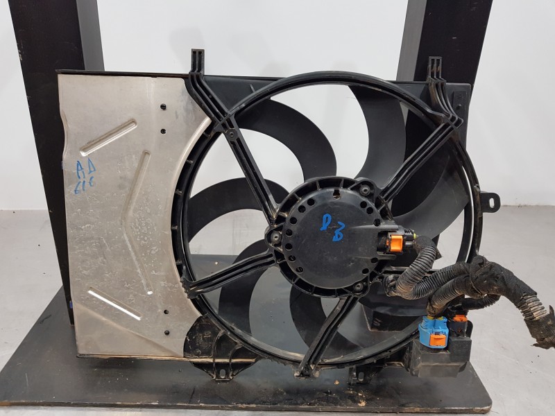 Recambio de electroventilador para opel crossland x selective referencia OEM IAM 3639678 9801666680 