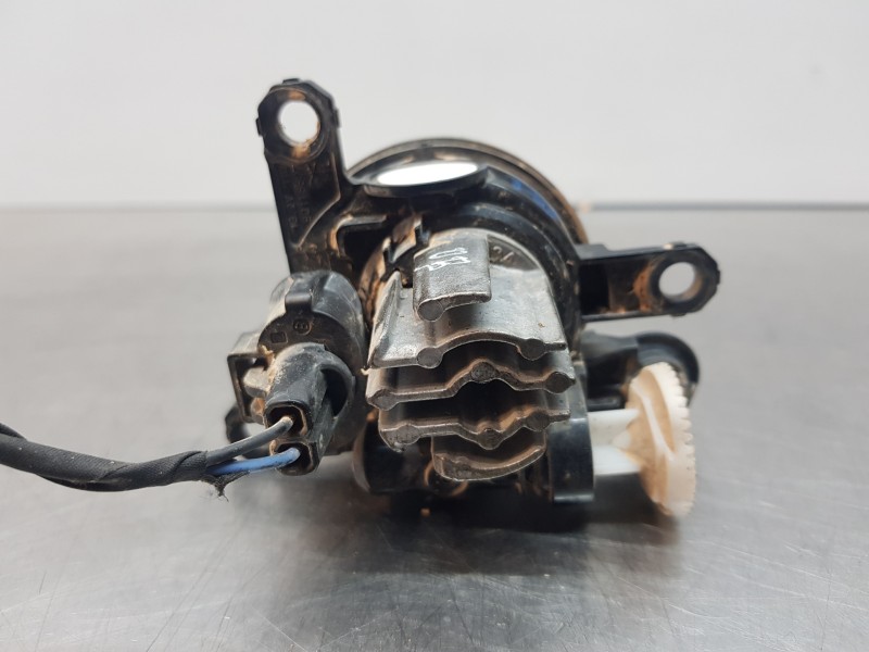 Recambio de faro antiniebla izquierdo para opel crossland x selective referencia OEM IAM 13497329  