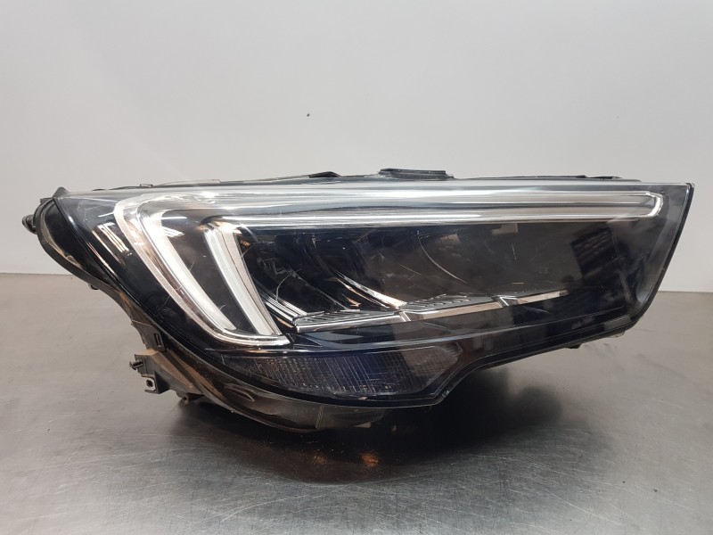 Recambio de faro derecho para opel crossland x selective referencia OEM IAM 39153539  