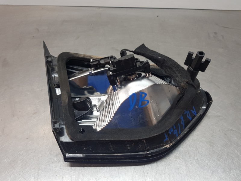 Recambio de piloto trasero derecho interior para opel crossland x selective referencia OEM IAM 39235954  