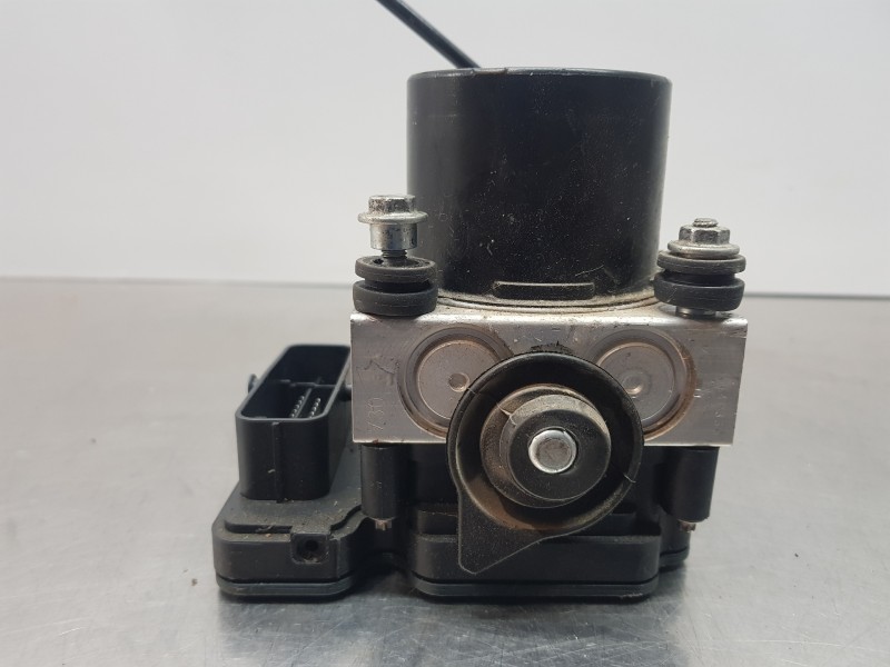 Recambio de abs para fiat 500 sport referencia OEM IAM 52042668 0265255440 