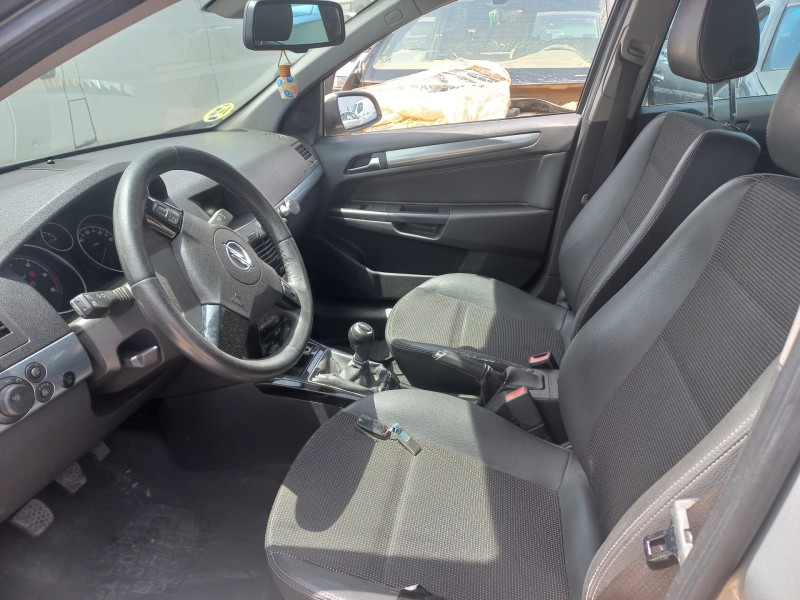 opel astra h caravan del año 2009