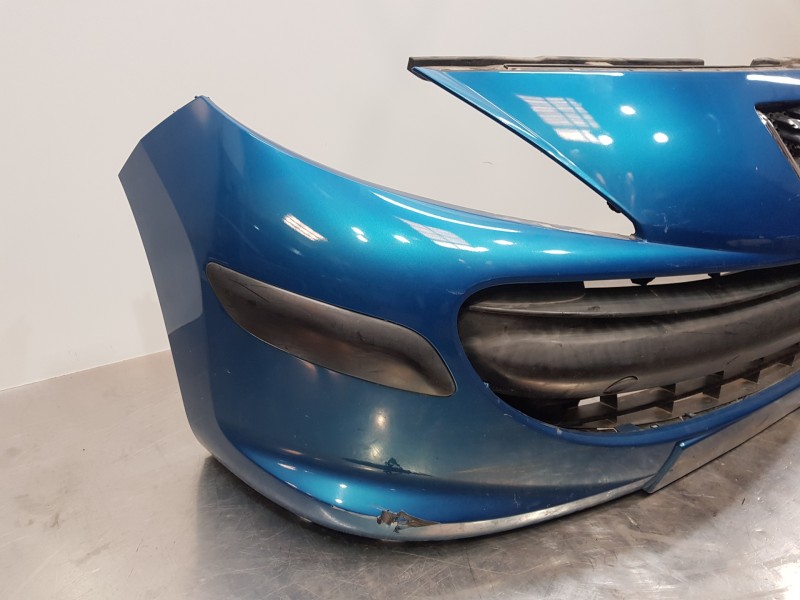 Recambio de paragolpes delantero para peugeot 207 confort referencia OEM IAM 7401EN  