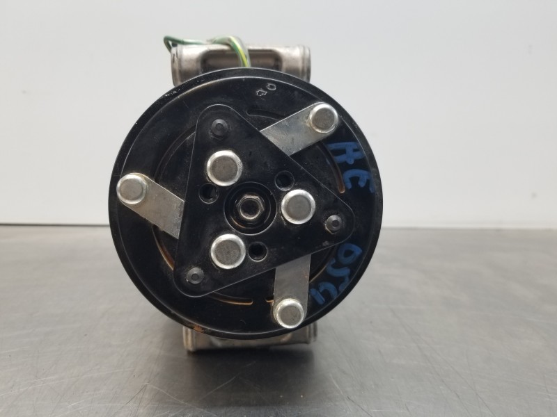 Recambio de compresor aire acondicionado para jaguar xf luxury referencia OEM IAM C2D38611 C2Z4345 9X2319D629DA