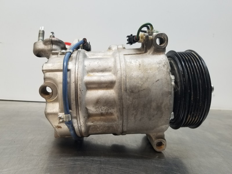 Recambio de compresor aire acondicionado para jaguar xf luxury referencia OEM IAM C2D38611 C2Z4345 9X2319D629DA