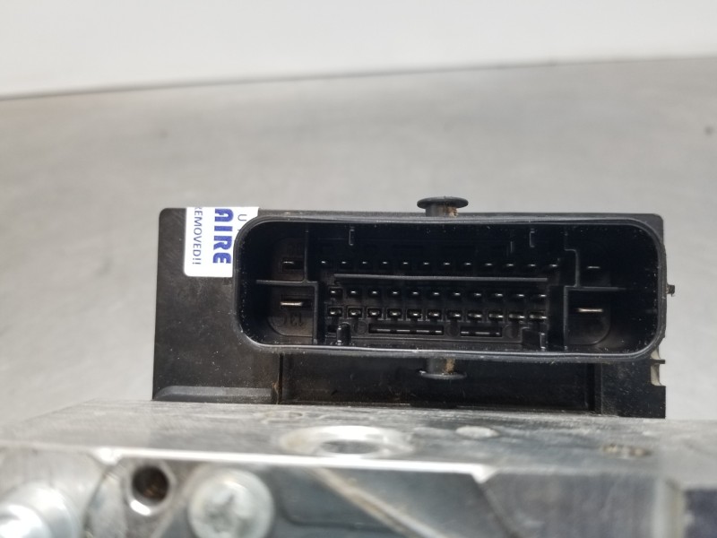 Recambio de abs para jaguar xf luxury referencia OEM IAM AX232C405AC 0265251089 0265951370