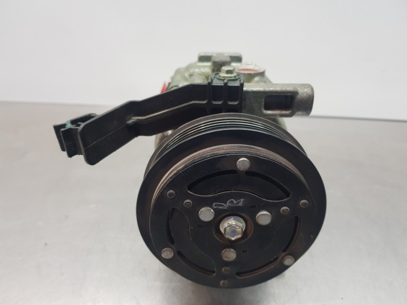 Recambio de compresor aire acondicionado para fiat 500 sport referencia OEM IAM 52060461  