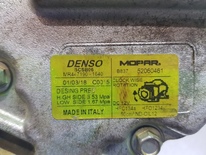 Recambio de compresor aire acondicionado para fiat 500 sport referencia OEM IAM 52060461  