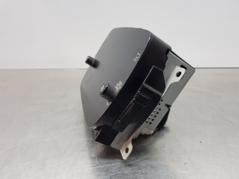 Recambio de pantalla multifuncion para fiat 500 sport referencia OEM IAM 735683126 07356831260 