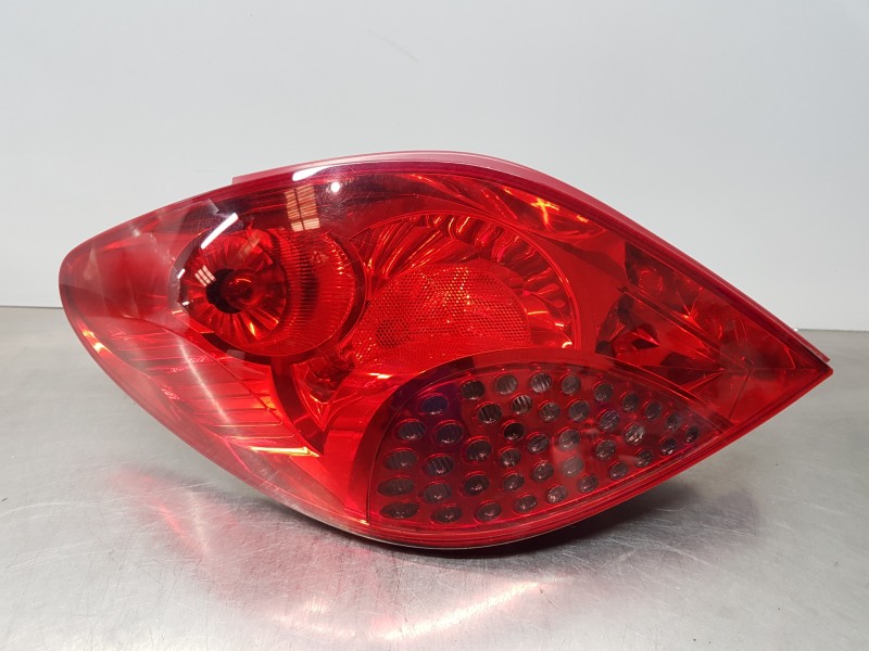 Recambio de piloto trasero izquierdo para peugeot 207 confort referencia OEM IAM 6350Y7  