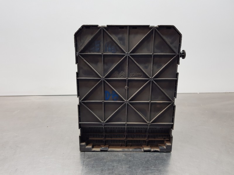 Recambio de caja reles / fusibles para peugeot 207 confort referencia OEM IAM 9663798280 BSIP06 