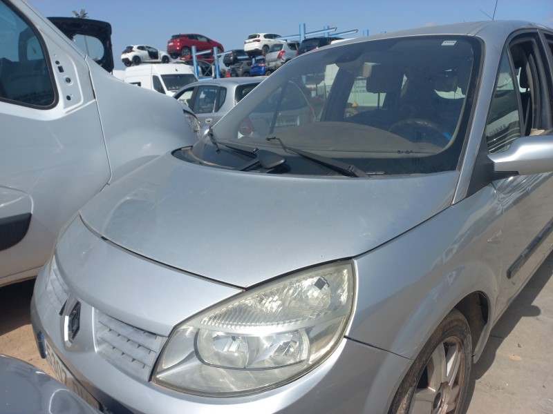 renault scenic ii del año 2005