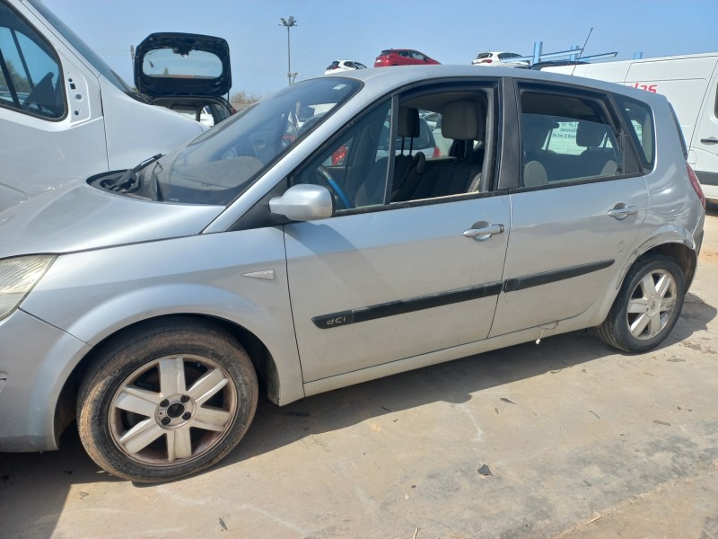 renault scenic ii del año 2005