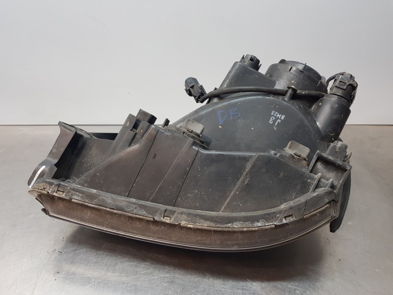 Recambio de faro derecho para hyundai tucson (jm) gl referencia OEM IAM 921042E020 921022EXXX 