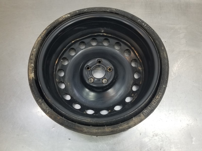 Recambio de neumatico repuesto para audi q5 (8r) quattro referencia OEM IAM 8R0601010B 8R0601027 8R0601011ER