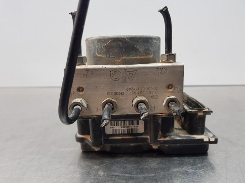 Recambio de abs para opel corsa d enjoy referencia OEM IAM 13236012 0265231537 0265800422