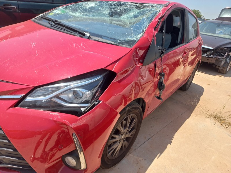 toyota yaris del año 2017