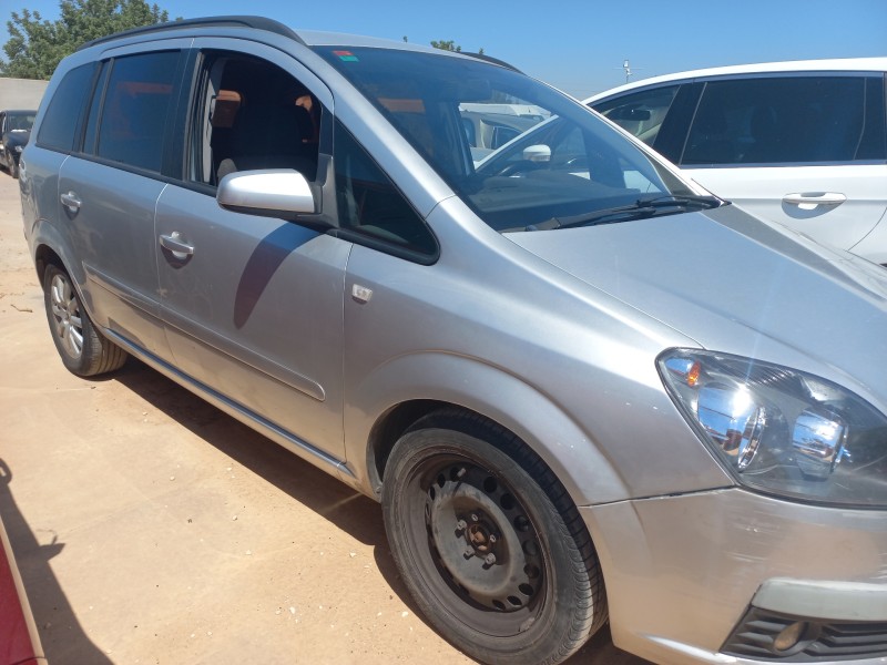 opel zafira b del año 2007