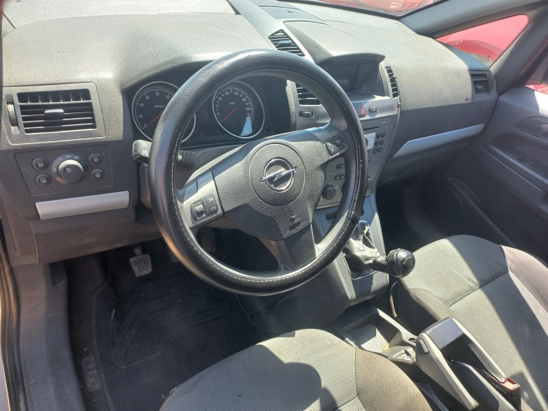 opel zafira b del año 2007