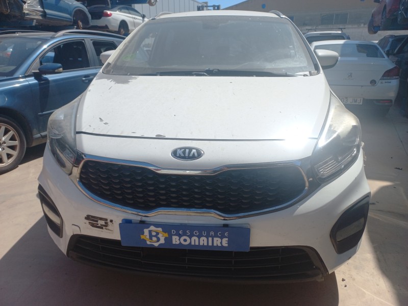 kia carens ( ) del año 2017