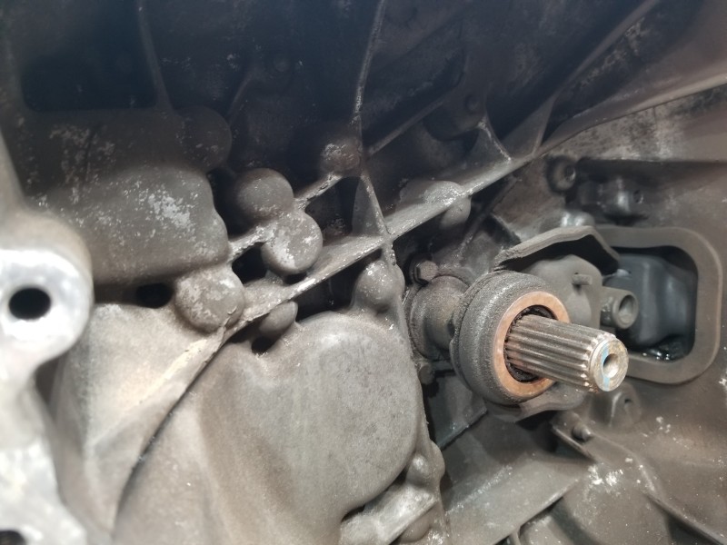 Recambio de caja cambios para peugeot 207 confort referencia OEM IAM 20CQ74  