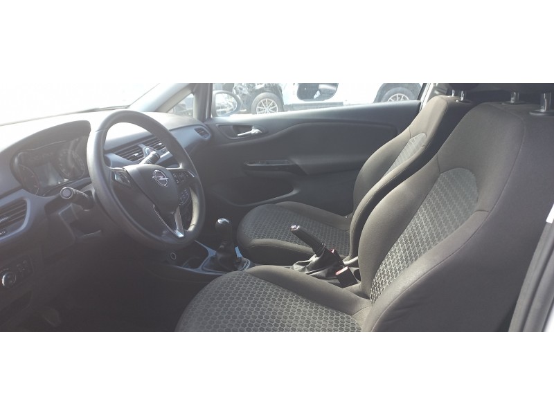 opel corsa e del año 2016