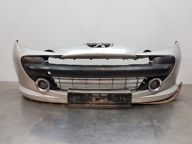 Recambio de paragolpes delantero para peugeot 207 cc sport referencia OEM IAM 7401ES  