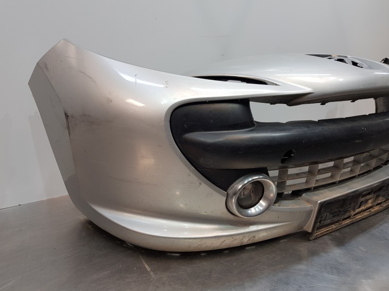 Recambio de paragolpes delantero para peugeot 207 cc sport referencia OEM IAM 7401ES  