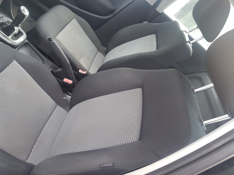 volkswagen polo (6r1) del año 2015