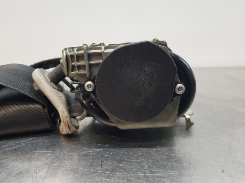 Recambio de cinturon seguridad delantero izquierdo para peugeot 207 confort referencia OEM IAM 8975AY 96498053XX 