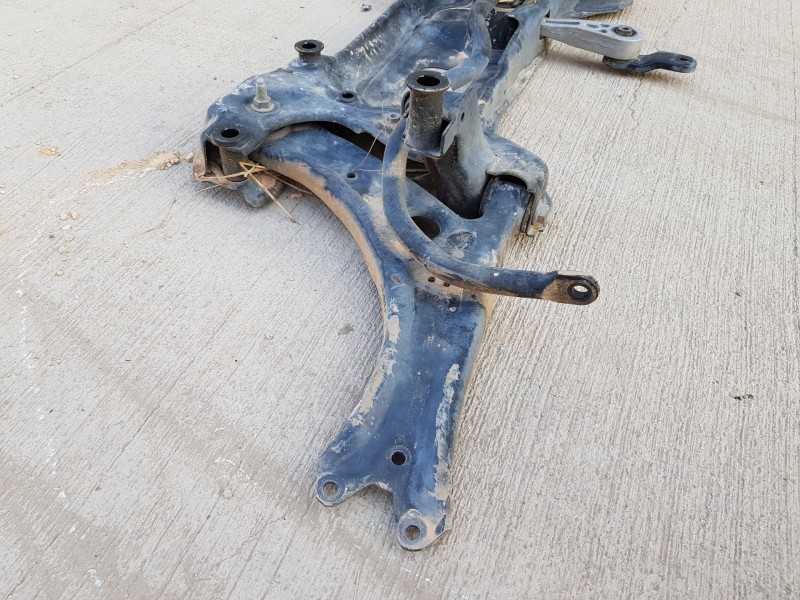 Recambio de puente delantero para volkswagen caddy ocio furgón referencia OEM IAM 1K0199315B  