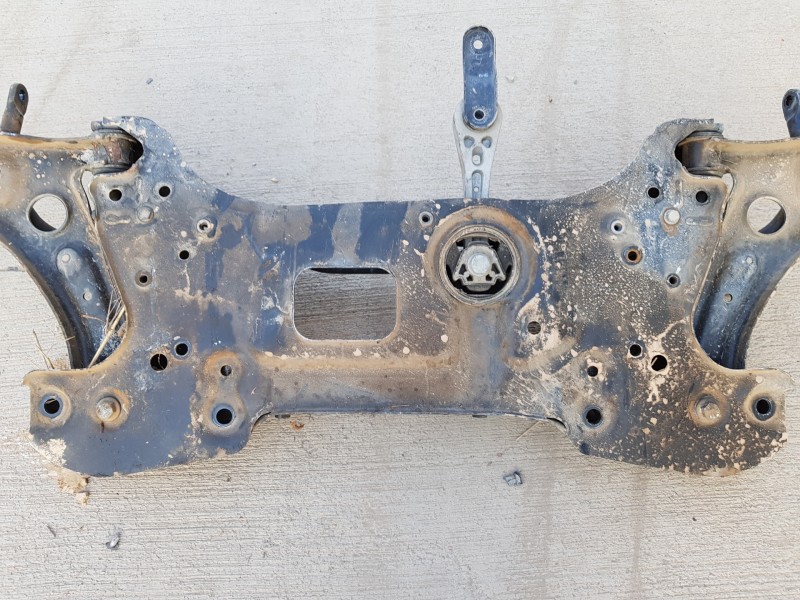 Recambio de puente delantero para volkswagen caddy ocio furgón referencia OEM IAM 1K0199315B  