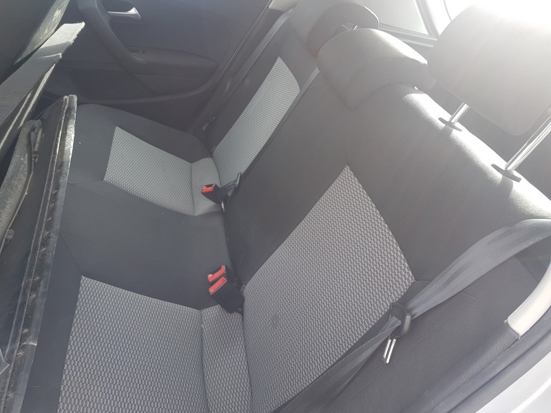 volkswagen polo (6r1) del año 2015