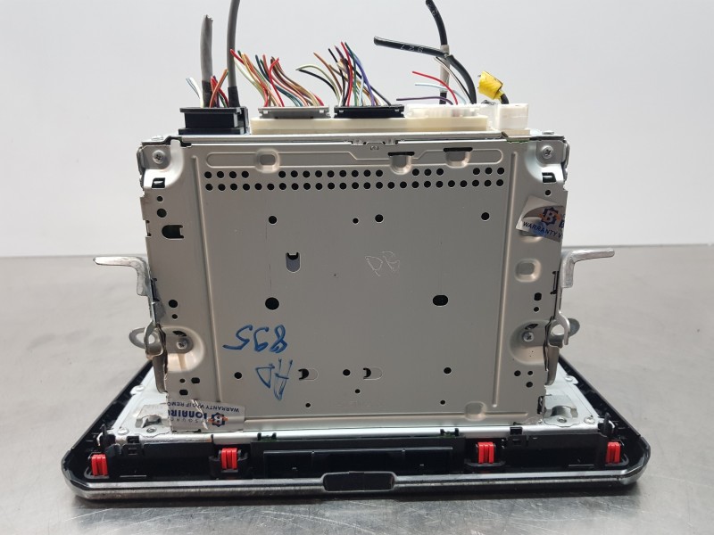 Recambio de pantalla multifuncion para toyota corolla (e21) hev referencia OEM IAM 8614002N50  