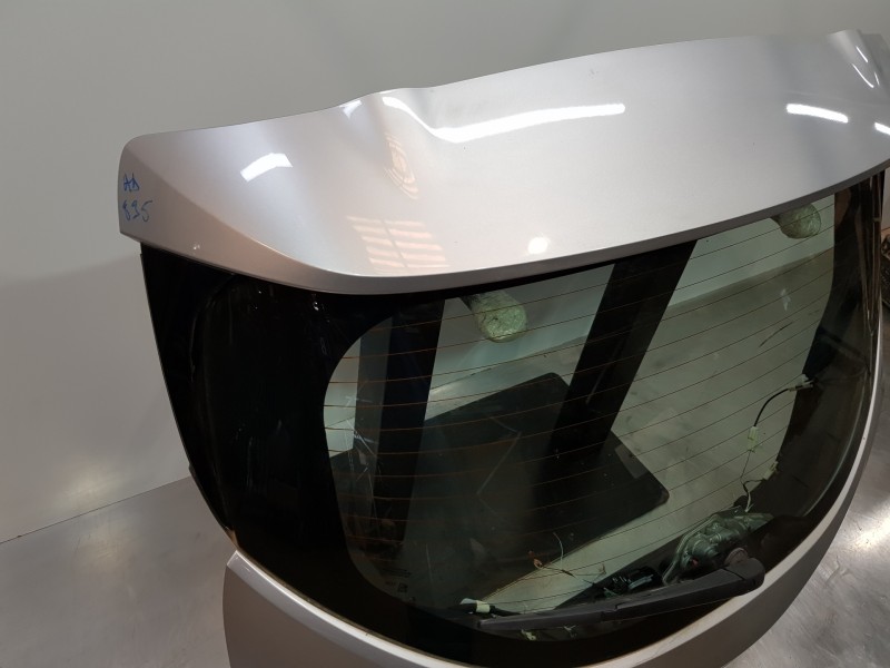 Recambio de porton trasero para toyota corolla (e21) hev referencia OEM IAM 6700502610  