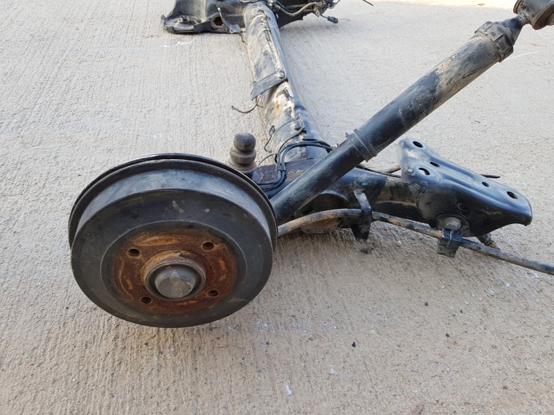 Recambio de puente trasero para citroen c-elysée shine referencia OEM IAM 1608396680  