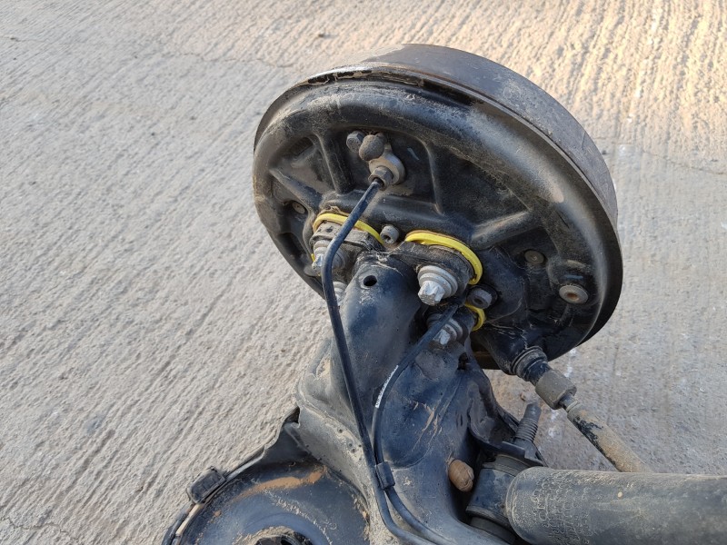 Recambio de puente trasero para citroen c-elysée shine referencia OEM IAM 1608396680  