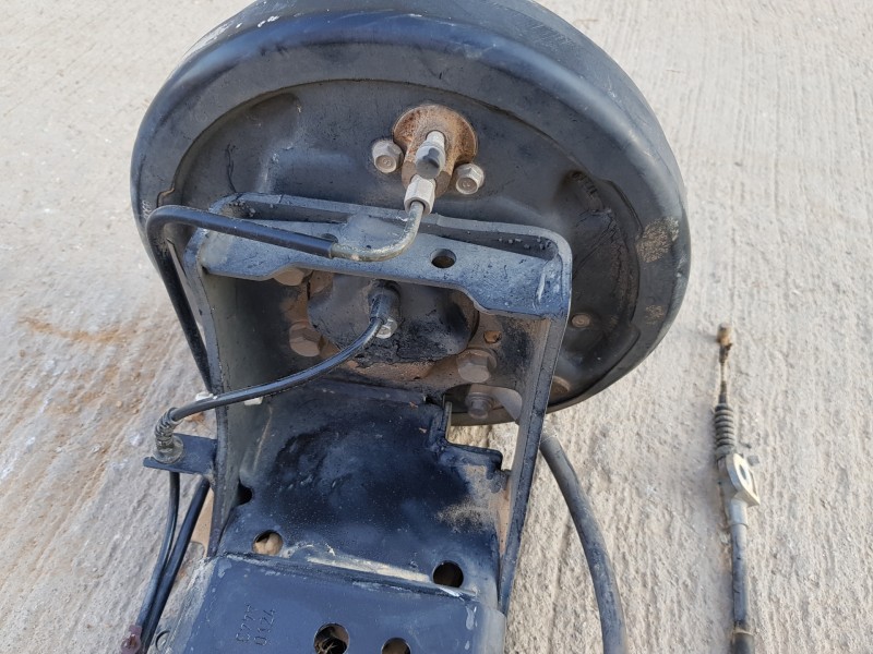 Recambio de puente trasero para nissan nv 200 (m20) furgón referencia OEM IAM 43010BJ00B  