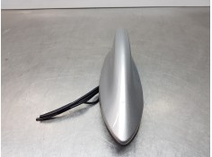 Recambio de antena para toyota corolla (e21) hev referencia OEM IAM 8607733040B2   2