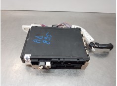 Recambio de caja reles / fusibles para toyota corolla (e21) hev referencia OEM IAM 8922102A70   2