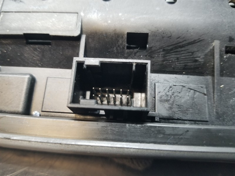 Recambio de pantalla multifuncion para citroen c3 aircross bluehdi referencia OEM IAM 98574494ZD  