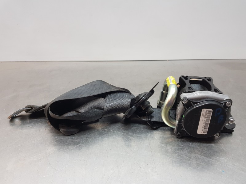 Recambio de cinturon seguridad trasero izquierdo para toyota corolla (e21) hev referencia OEM IAM 7337002232C2  