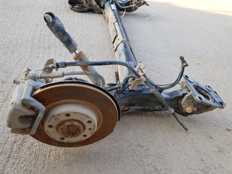 Recambio de puente trasero para peugeot rifter active pack referencia OEM IAM 9822650980  