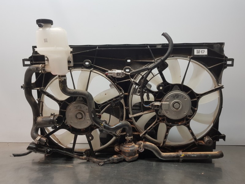 Recambio de electroventilador para toyota corolla (e21) hev referencia OEM IAM 1636324170 167110T270 