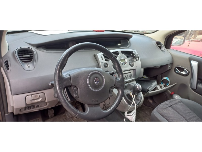 renault scenic ii del año 2007